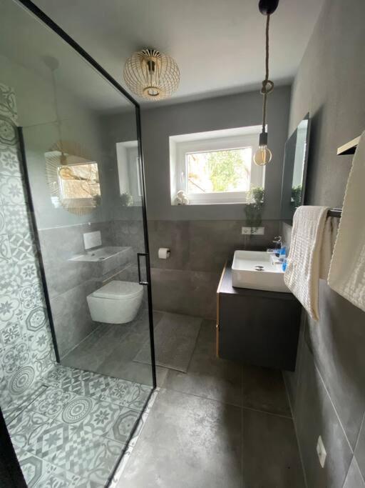 Gemuetliche Wohnung -Schwarzwald Neuweiler  Dış mekan fotoğraf
