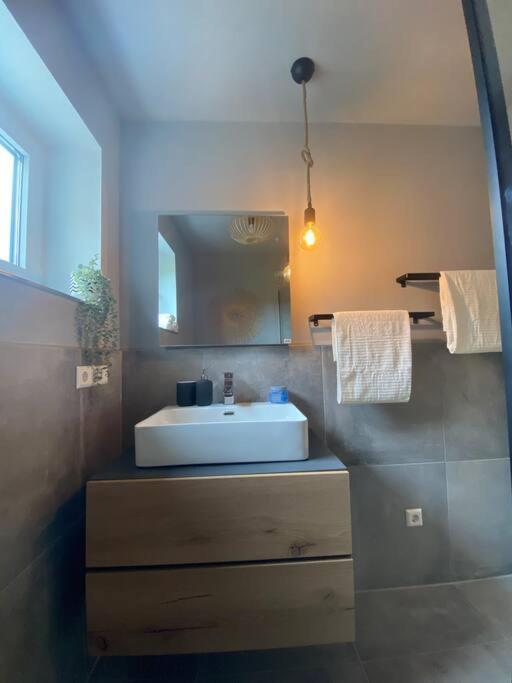 Gemuetliche Wohnung -Schwarzwald Neuweiler  Dış mekan fotoğraf