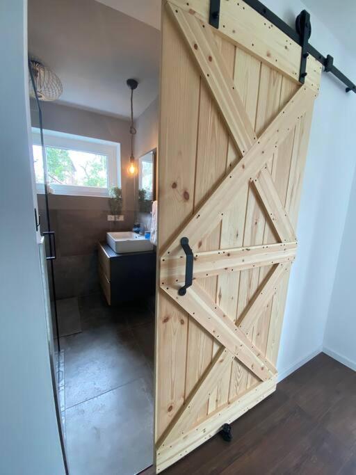 Gemuetliche Wohnung -Schwarzwald Neuweiler  Dış mekan fotoğraf
